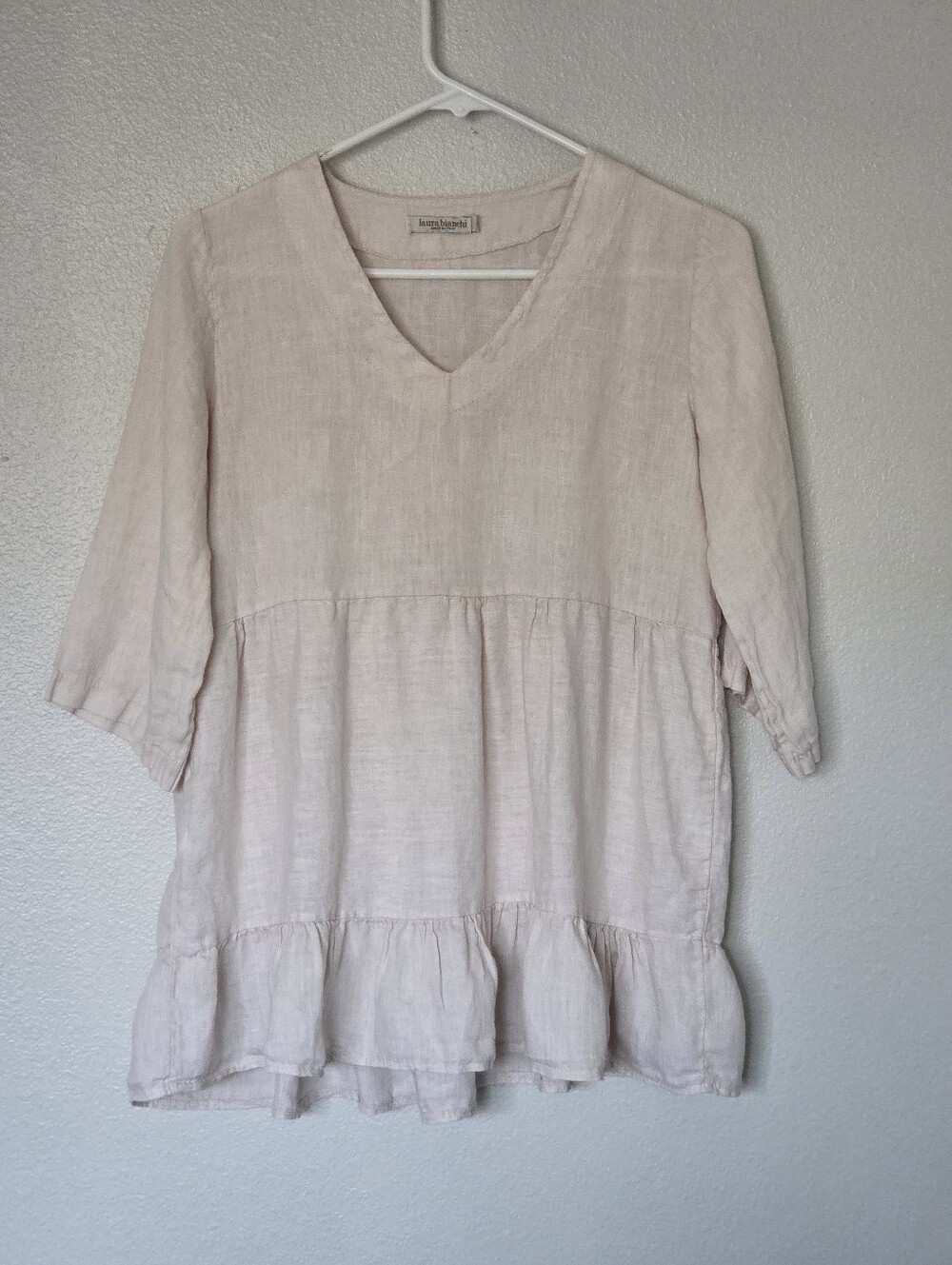 Laura Bianchi Linen V-Neck Peplum Tunic